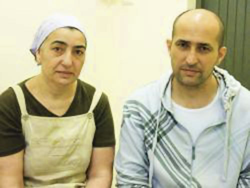 Malik and Khadizhat Gataev. Photo by the "Caucasian Knot"