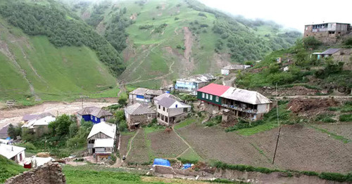 Village of Kenkhi, Sharoi District of Chechnya. Photo: Ibragim Estamirov, http://www.grozny-inform.ru/