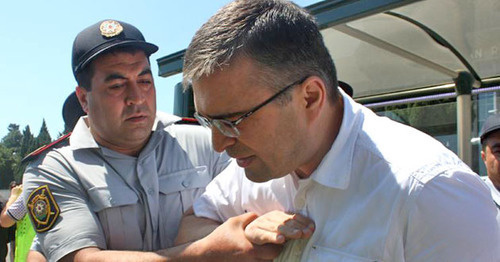 Ilgar Mamedov (to the right). Photo: Turkhan Karimov (RFE/RL)