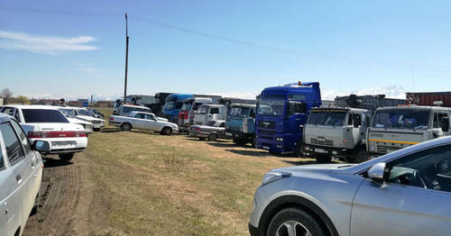 A protest camp of the truckers set up near Digora. North Ossetia, April 2017. Photo by Emma Marzoeva for "Caucasian Knot"