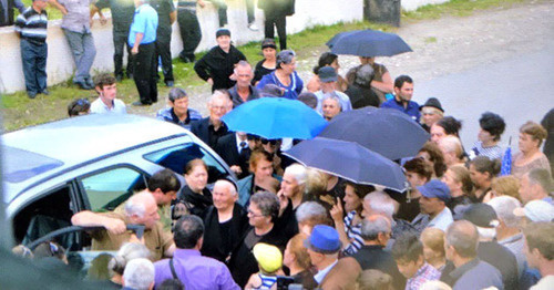 Gali District Protesters demand to grant them citizenship of Abkhazia, June 22, 2017. Photo is provided by eyewitness.