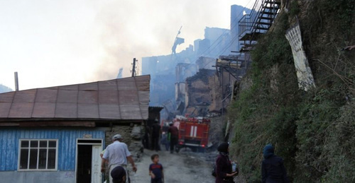 Fire in the Dagestani village of Mokok. August 21, 2016. Photo by the press service of the Russian MfE for the Republic of Dagestan