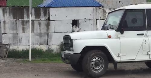 At the site of attack on the police post in Malgobek, May 12, 2017. Photo: press service of Ministry of Internal Affairs.