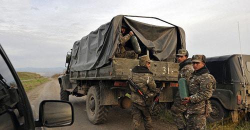 On the troop contact line in Nagorno-Karabakh. Photo © Sputnik/ Asatur Yesayants https://ru.armeniasputnik.am/karabah/20171103/9310040/zamglavy-mid-armenii-odnostoronnie-ustupki-po-karabahu-ehto-mazohizm.html