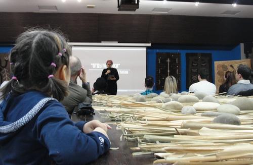 At a presentation of the project "Fathers and Daughters" in Makhachkala. March 9, 2018. Photo by Rasul Magomedov for the "Caucasian Knot"