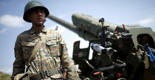 On the contact line in Nagorno-Karabakh. Photo: REUTERS/Staff