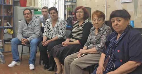 Hunger strikers and their supporters. Photo by Anna Gritsevich for the Caucasian Knot