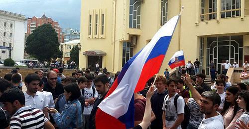 Participants of an anti-corruption rally in Makhachkala. June 12, 2017. Photo by Murad Muradov for the "Caucasian Knot"