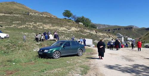 Residents of the village of Kendelen. September 19, 2018. Photo by Lyudmila Maratova for the "Caucasian Knot"