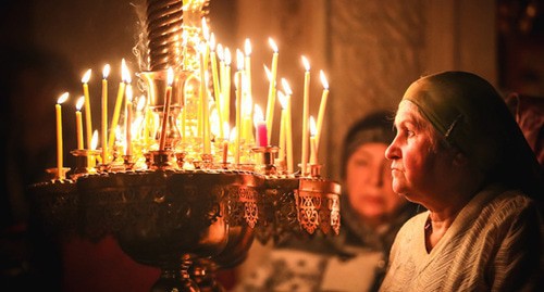 Believers at the Cathedral of the Holy Myrrh-Bearers in Baku. January 7, 2019. Photo by Aziz Karimov for the "Caucasian Knot"