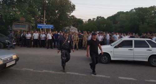 A rally against the signs of Chechnya installed in Dagestan. June 11, 2019. Photo by Ilyas Kapiev for the "Caucasian Knot"