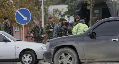 Law enforcers. Grozny. Photo: REUTERS/Alkhan Gargayev