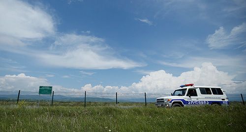 The border between Georgia and South Ossetia. Photo: REUTERS/David Mdzinarishvili