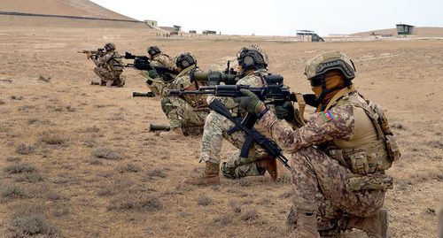 Azerbaijani servicemen. Photo: https://mod.gov.az/ru/foto-arhiv-045/