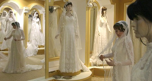 A wedding shop in Grozny. Photo: REUTERS/Diana Markosian