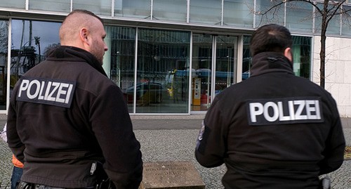 Policemen in Germany. Photo: REUTERS/Christian Mang