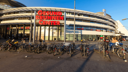 Screenshot of a panoramic view of the shopping centre in Berlin where, according to investigators, the native of Dagestan planned to commit a terror act aixmedia.net/images/Panoramatour/Referenzen/Gesundbrunnen-Center