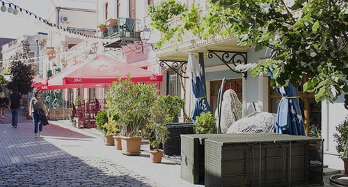 Closed restaurants in Tbilisi. Photo by Inna Kukudzhanova for the Caucasian Knot