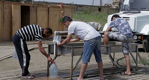 Residents of the temporary tent camp in Kullar (Dagestan). Screenshot from the Caucasian Knot video