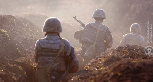 Soldiers of the Armenian army. Photo by the press service of the Ministry of Defence of Armenia http://mil.am/hy/news/8092