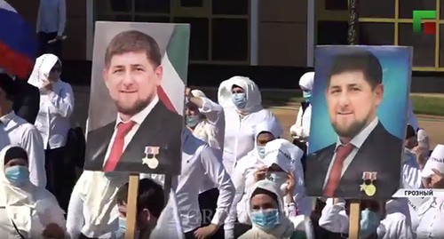 An action in support of Ramzan Kadyrov. Screenshot of the video https://www.instagram.com/p/CDMsSjKFE4V/