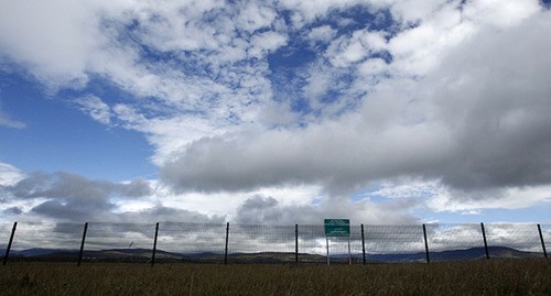 Border between Georgia and South Ossetia. Photo: REUTERS/David Mdzinarishvili