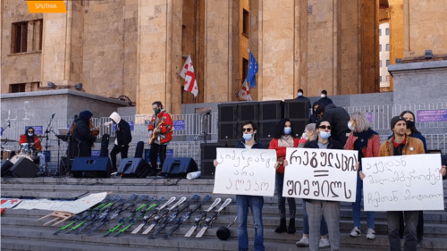 Protest action in Tbilisi, February 6, 2021. Screenshot: https://youtu.be/Odkr3P0coz4