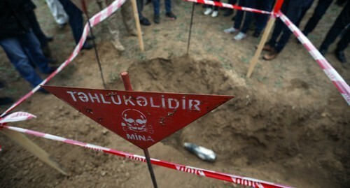 A cordoned off area around the unexploded ordnance. November 20, 2020. Photo by Aziz Karimov for the "Caucasian Knot"