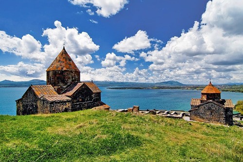 The Gegarkunik District of Armenia. Photo: Vigen Hakhverdyan, http://ru.wikipedia.org