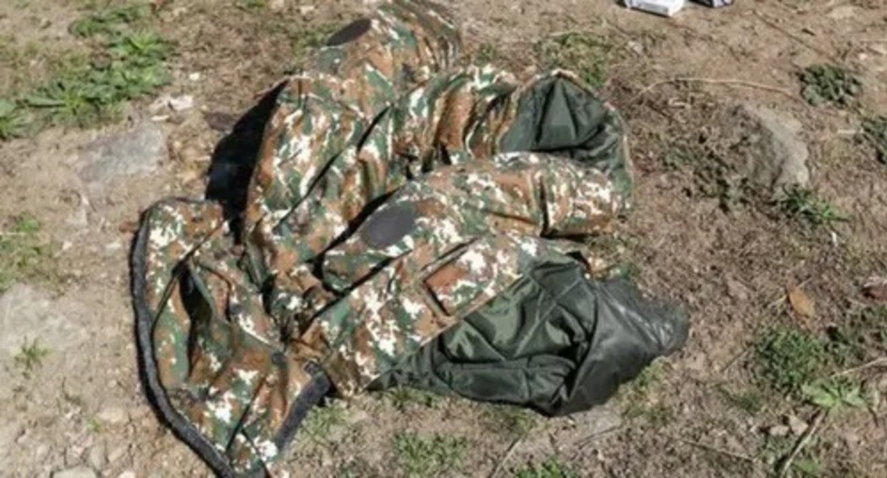 Outfit of an Armenian soldier. Photo by Aziz Karimov for the Caucasian Knot