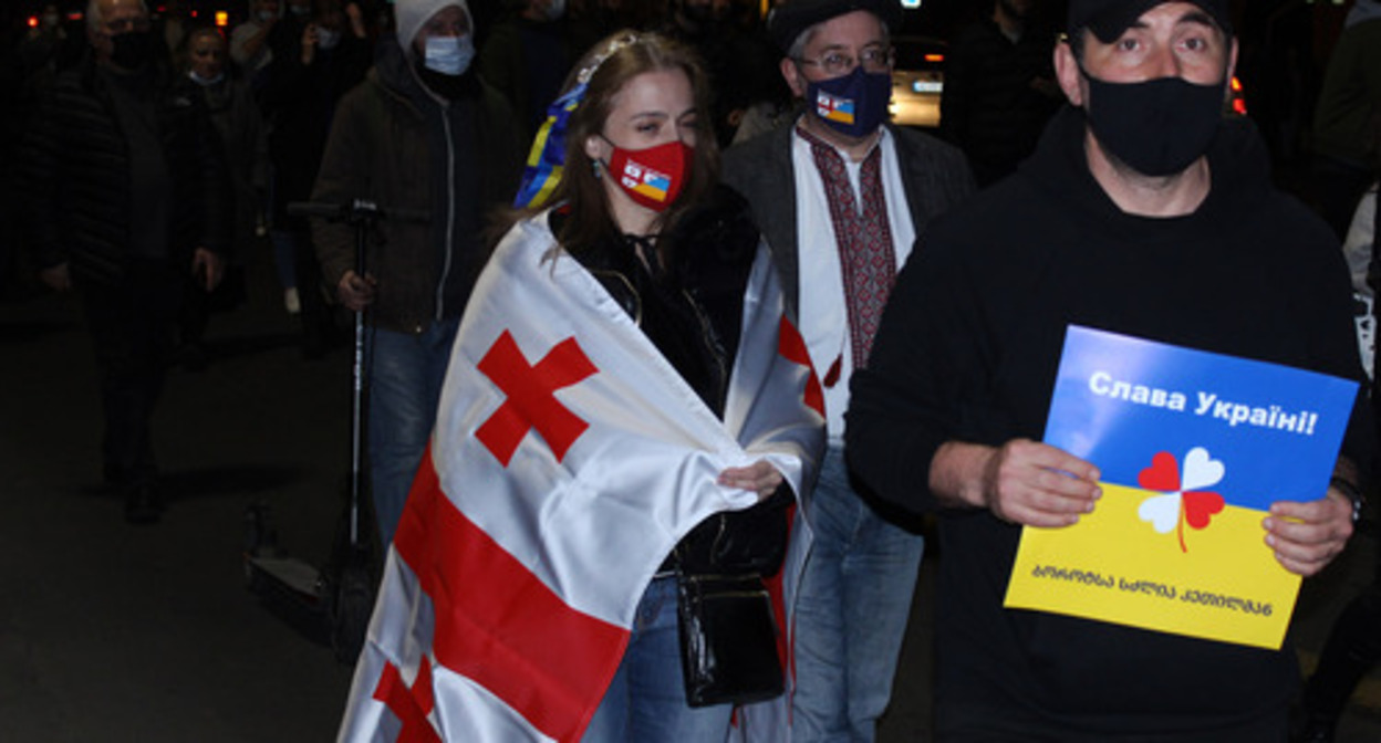 Rally in the centre of Tbilisi in support of Ukraine. Photo by Inna Kukudzhanova for the Caucasian Knot