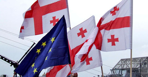 Georgia and EU flags. Photo by Edita Badasyan for the Caucasian Knot