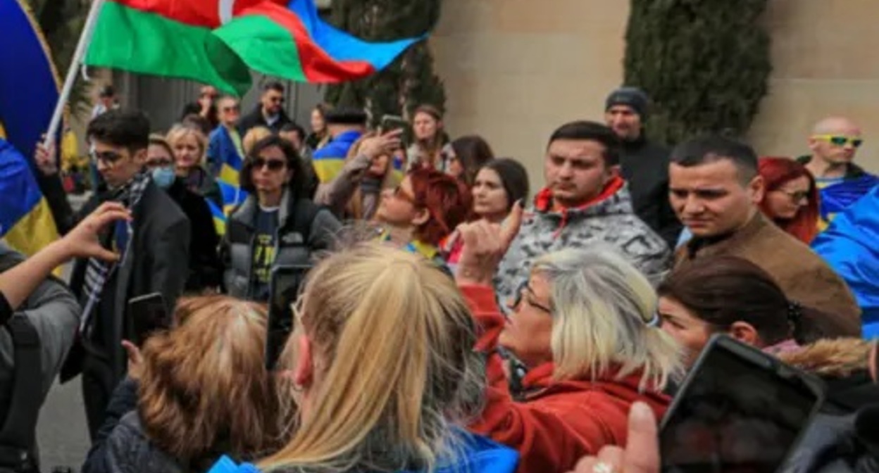 A rally in support of Ukraine in Baku. February 27, 2022. Photo by Aziz Karimov for the "Caucasian Knot"