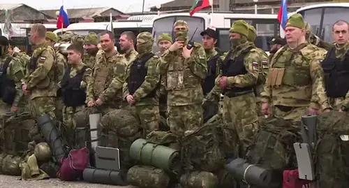 Chechen volunteers before going to Ukraine. Photo: Shamil Maziev, Grozny Inform news agency https://grozny-inform.ru/news/ukraina/139215/