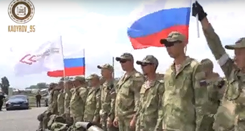 Another group of volunteers has flown from Grozny Airport to the military special operation zone. Screenshot of the video https://vk.com/kadyr0v_95