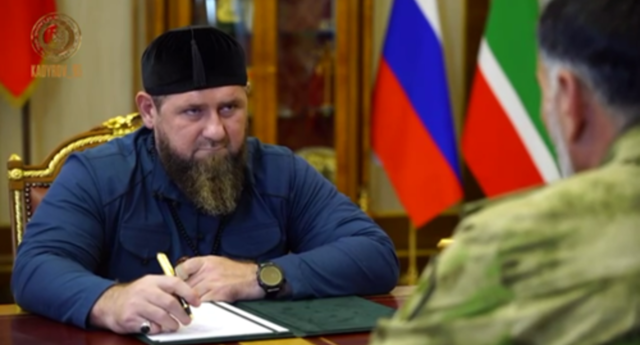 Ramzan Kadyrov at the meeting with Alibek Delimkhanov. Screenshot of the video published on Kadyrov's Telegram channel on August 20, 2022, https://t.me/RKadyrov_95/2716