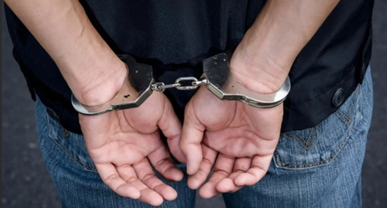 A man in handcuffs. Photo: ru.depositphotos.com