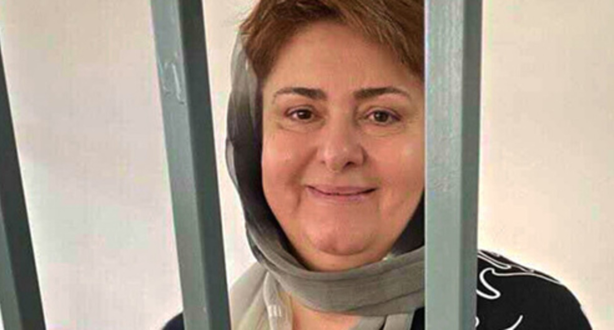 Zarema Musaeva at the court. Photo by the "Team against Torture" https://ovd.news/express-news/2022/09/07/sud-v-chechne-prodlil-arest-zareme-musaevoy-pohishchennoy-iz-nizhnego