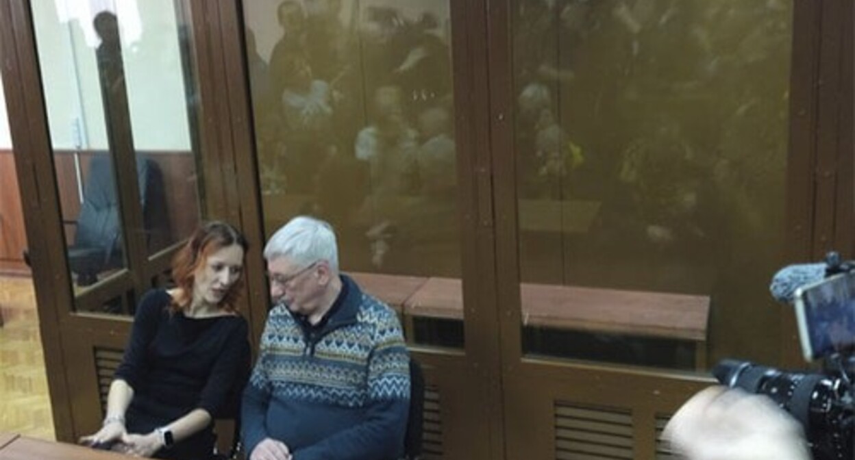 Oleg Orlov* in a courtroom. Photo by the "Caucasian Knot" correspondent