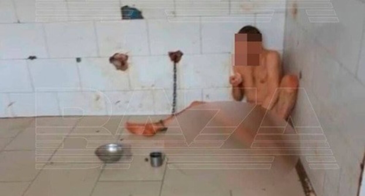 The abuse of patients at the mental hospital located in the village of Psedakh. Photo from the page "ChP Tyumen" on the VKontakte https://m.vk.com/wall-143712105_143173