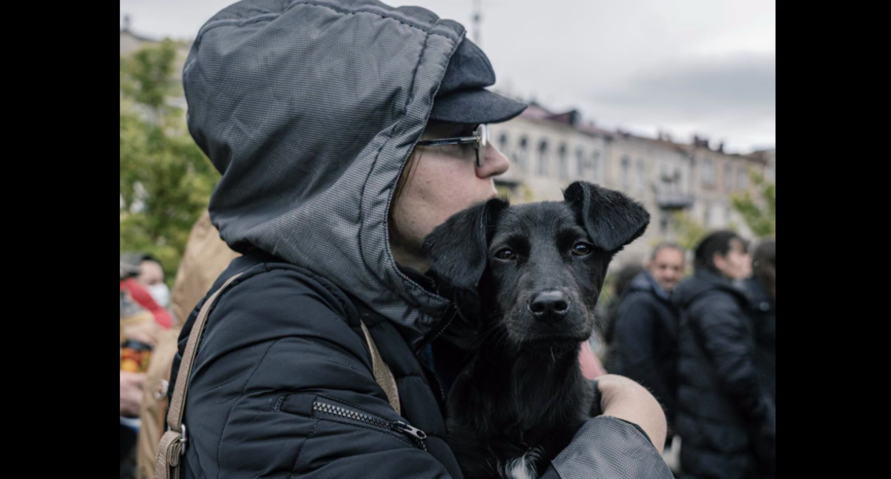 Protesters at the Georgian Chancellery. Photo screenshot by Publika. Protesters at the Georgian Chancellery. Photo screenshot by Publika.