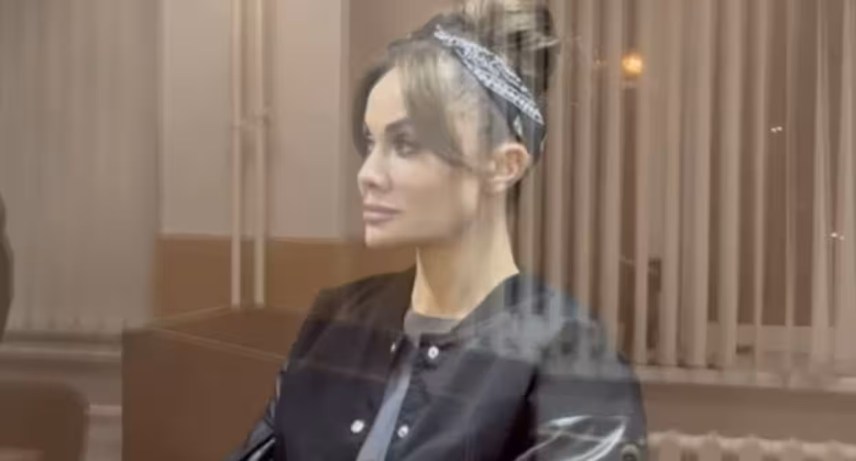 Alina Dzhikaeva in the courtroom. Photo: Moscow Courts of General Jurisdiction Alina Dzhikaeva in the courtroom. Photo: Moscow Courts of General Jurisdiction